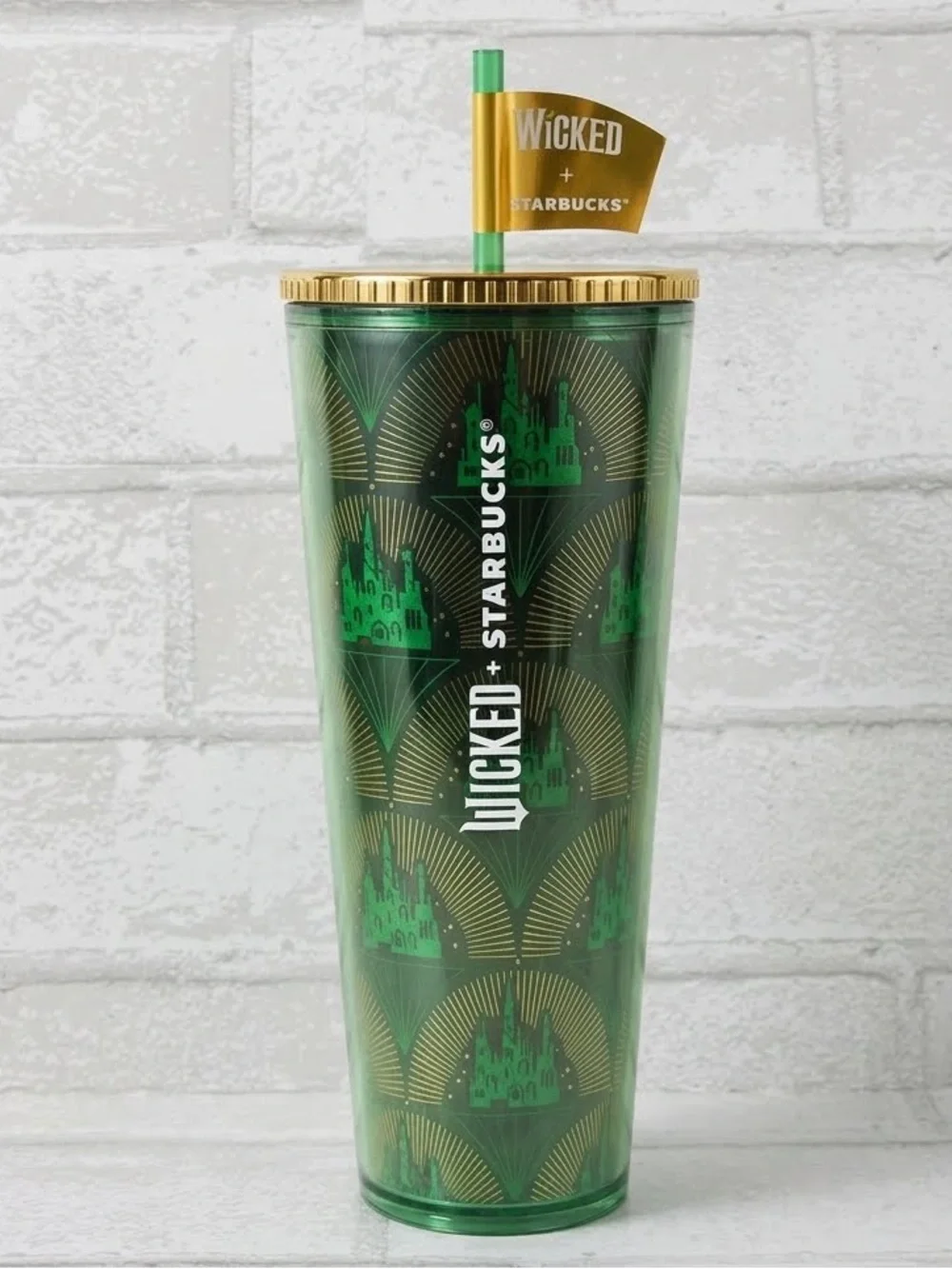 Starbucks Wicked Emerald City Gold and Green Cold Tumbler 24 Ounce NEW